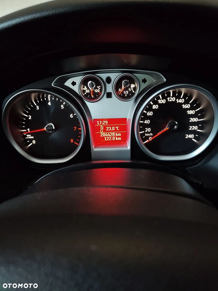 Ford Focus - 13