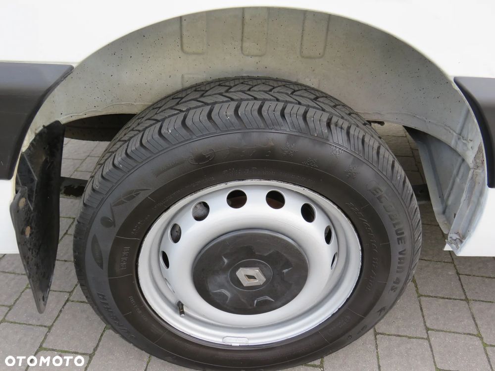 Renault Master L2H2 2.3dci 101Ps - 37