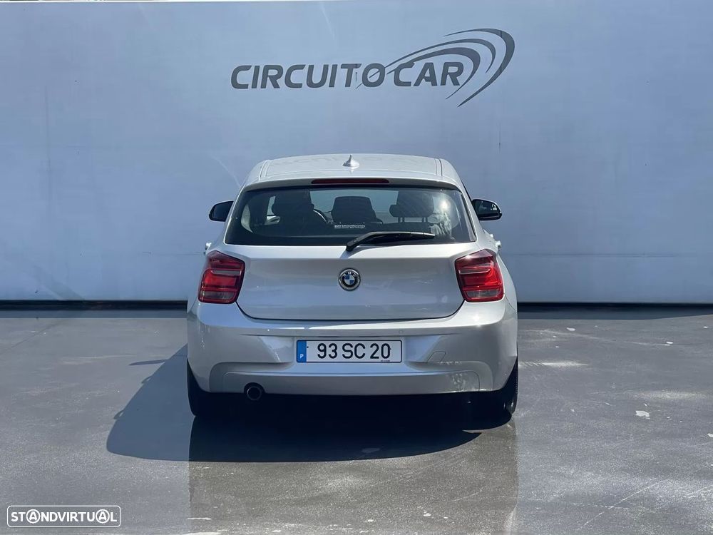BMW 116 d EDynamics Line Urban - 8