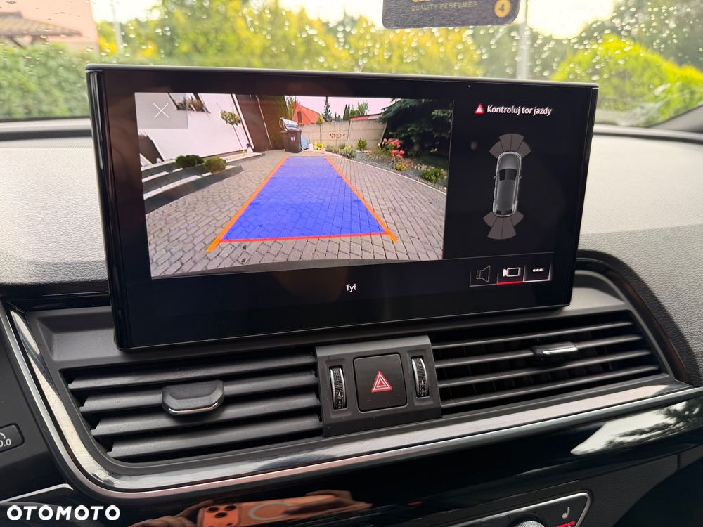 Audi Q5 50 TFSIe quattro S tronic S line business - 25
