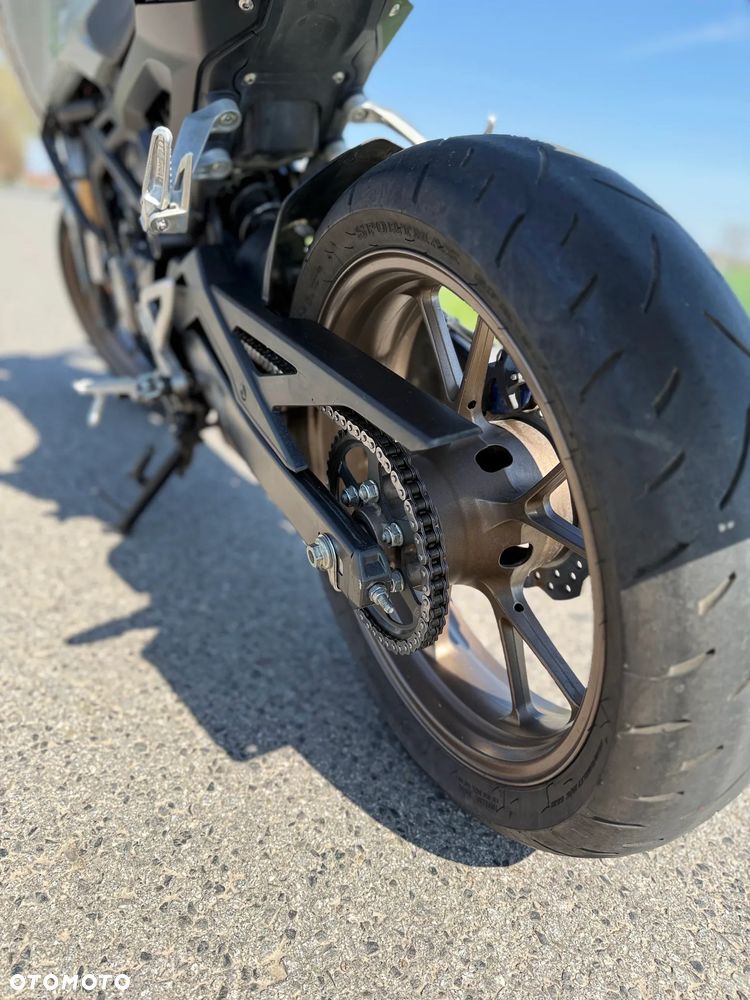 Honda CB - 18