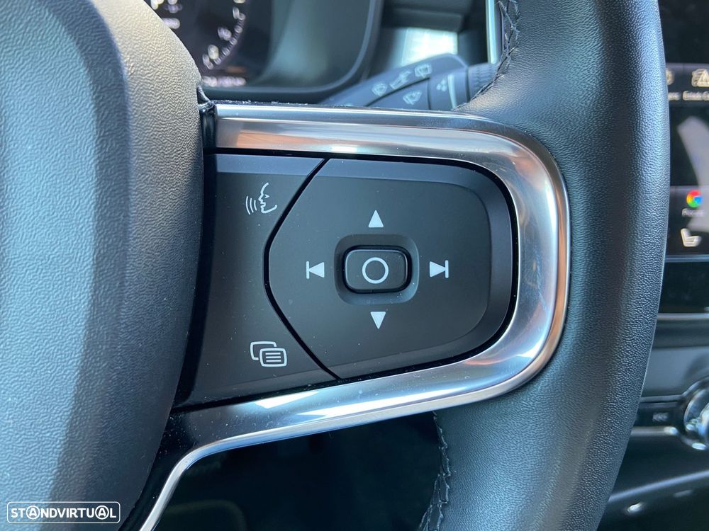 Volvo XC 40 T4 Recharge DKG Core - 12