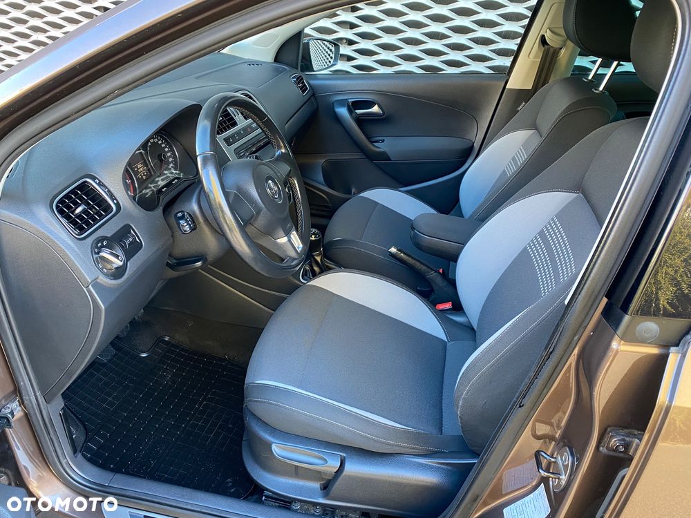 Volkswagen Polo - 21