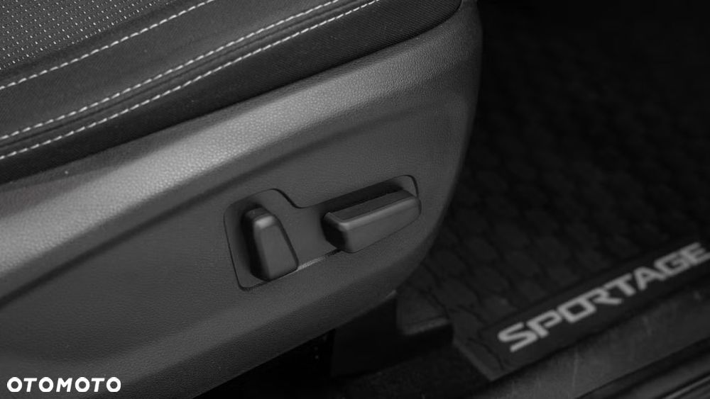 Kia Sportage - 13