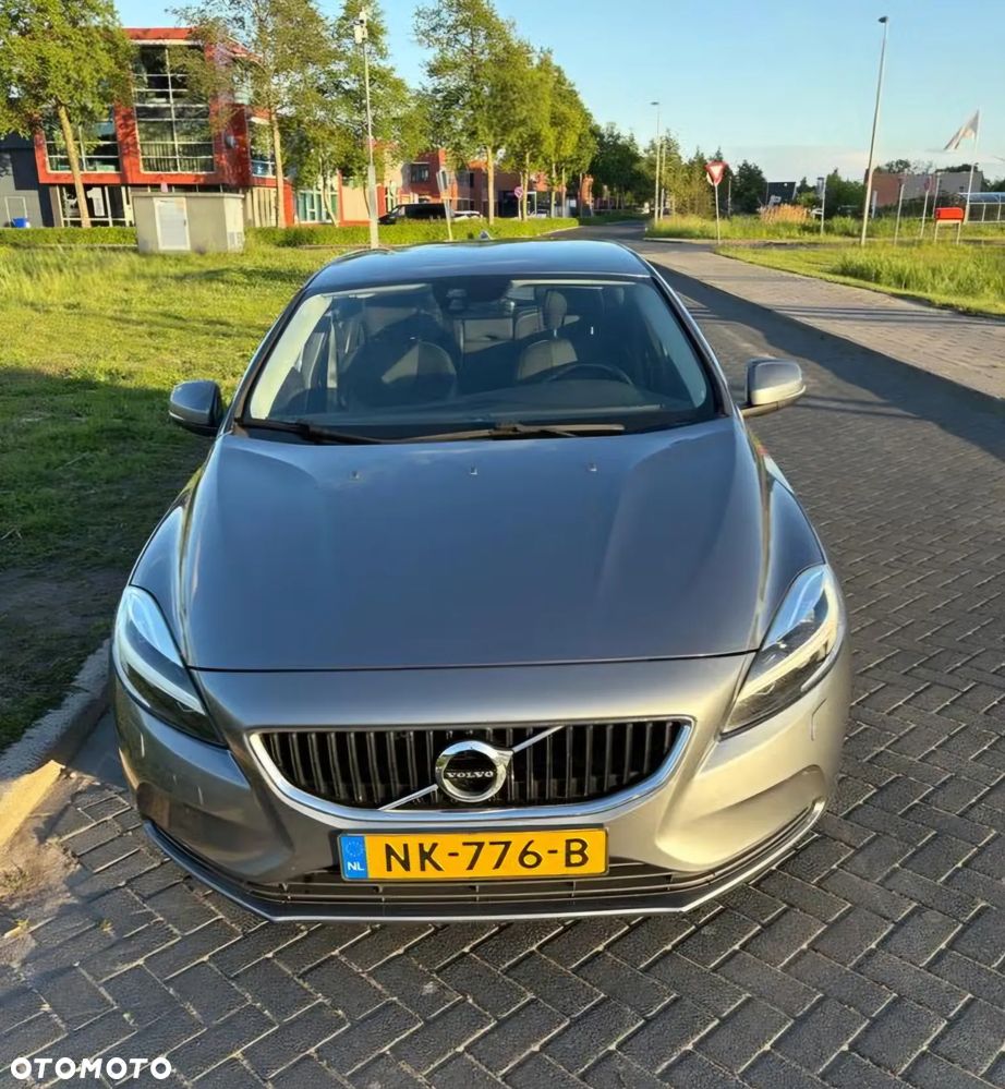 Volvo V40 D2 Kinetic - 35
