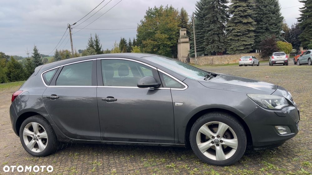 Opel Astra - 12