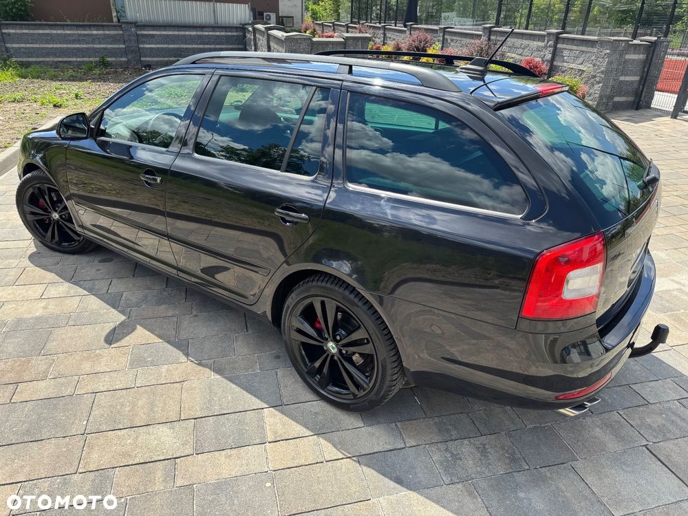 Skoda Octavia 2.0 TDI DPF RS DSG - 19