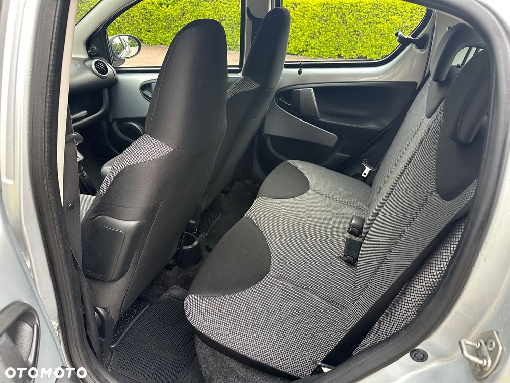 Toyota Aygo Cool - 14