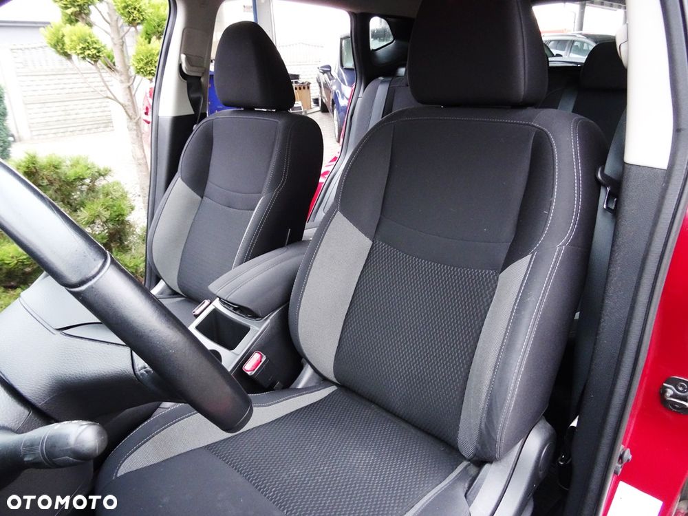 Nissan Qashqai 1.6 DCi N-Connecta - 20