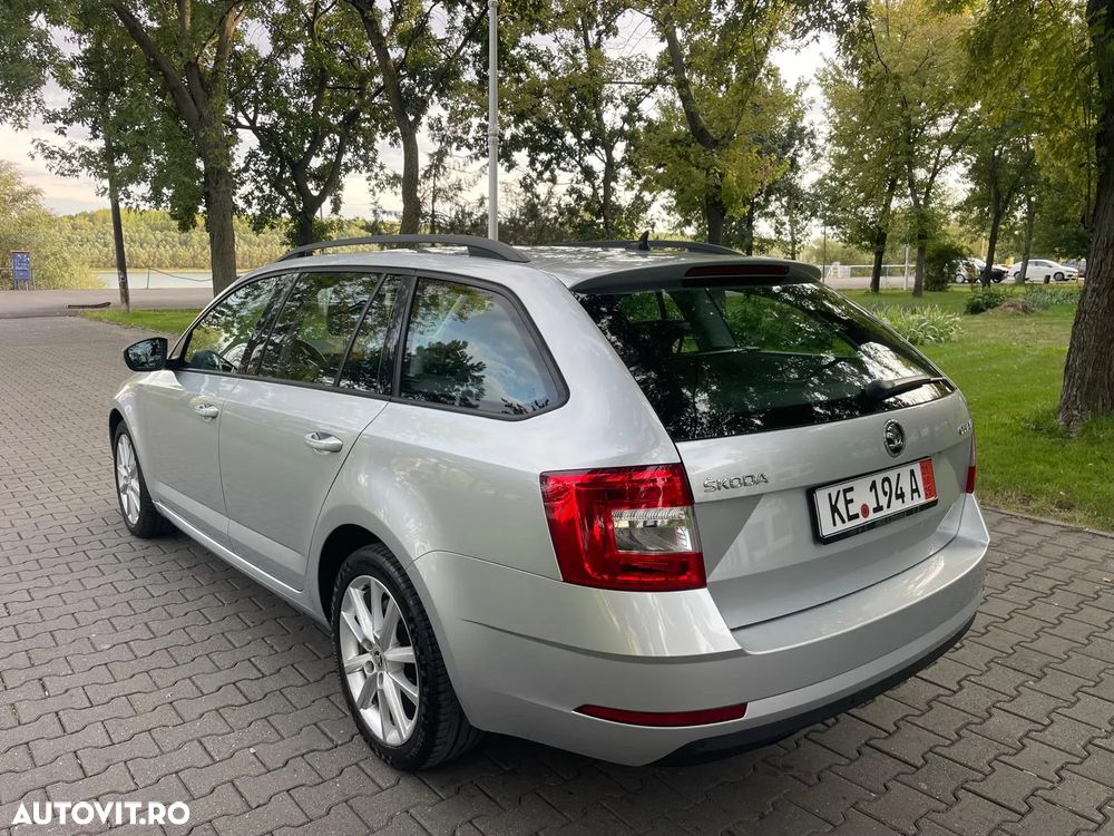 Skoda Octavia - 4