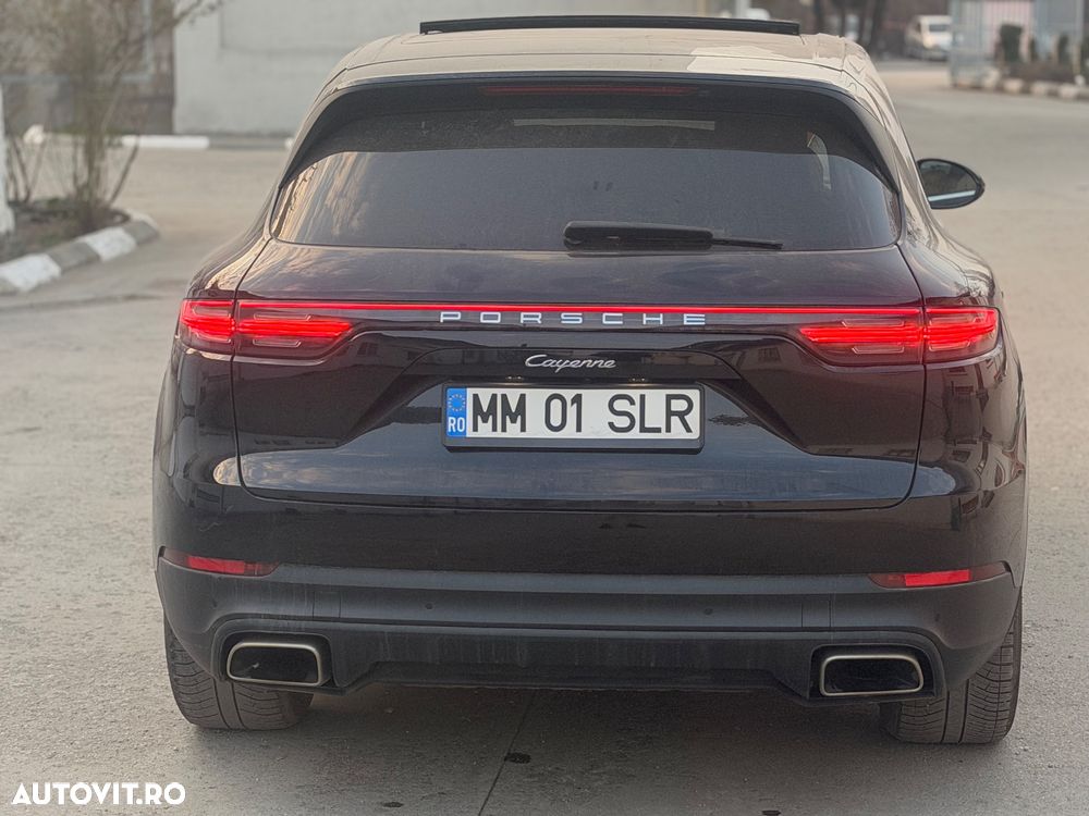 Porsche Cayenne - 7