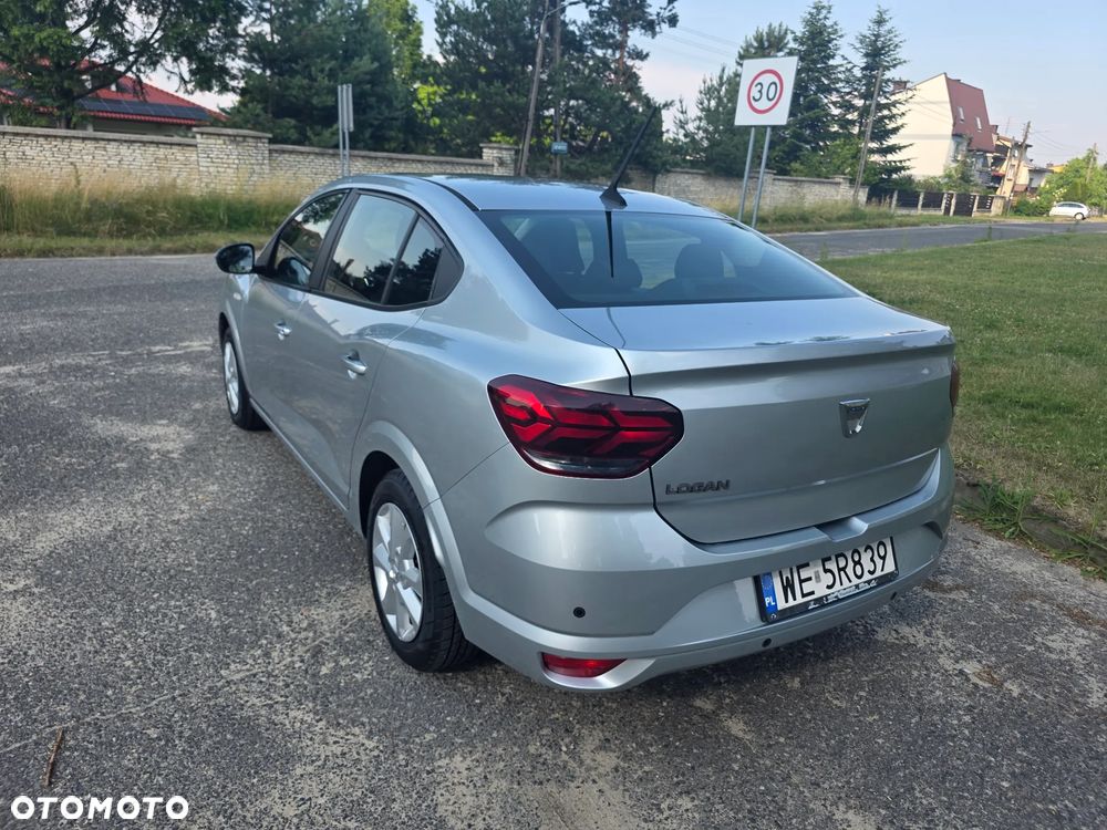 Dacia Logan ver-0-9-tce-laureate-s-s - 7