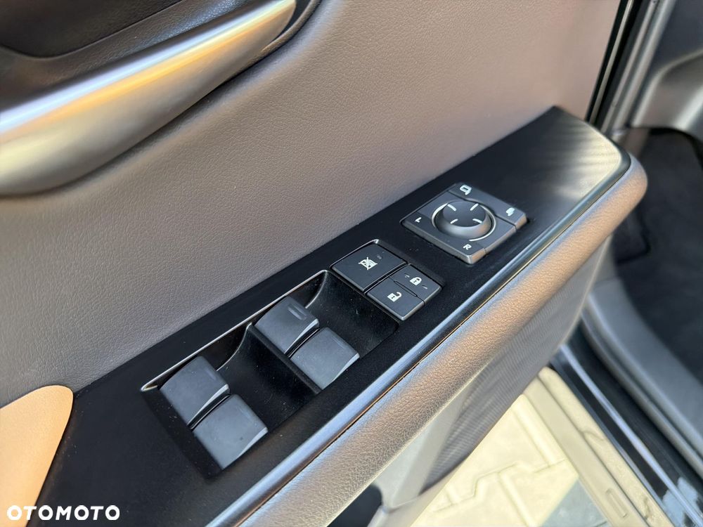 Lexus UX 250h GPF F Sport Design 2WD - 20