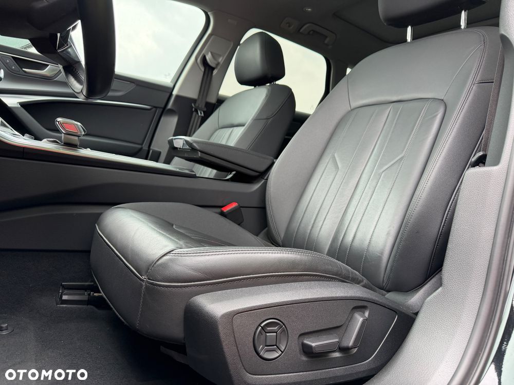 Audi A6 Avant - 11