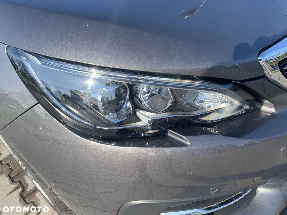 Peugeot 308 BlueHDi 130 EAT8 Stop & Start Allure Business-Paket - 15