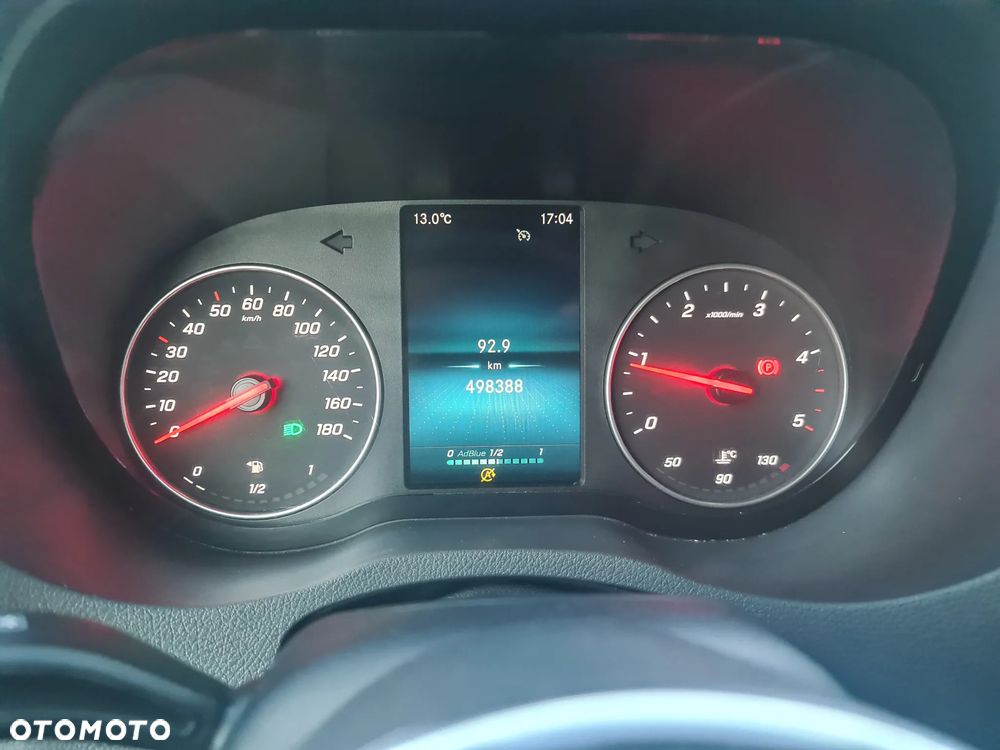Mercedes-Benz Sprinter - 7