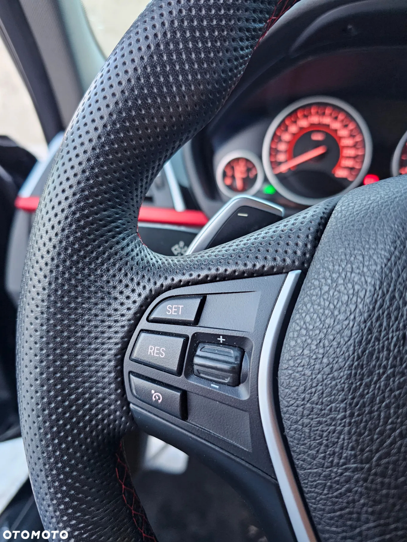 BMW Seria 3 320d Sport Line - 25