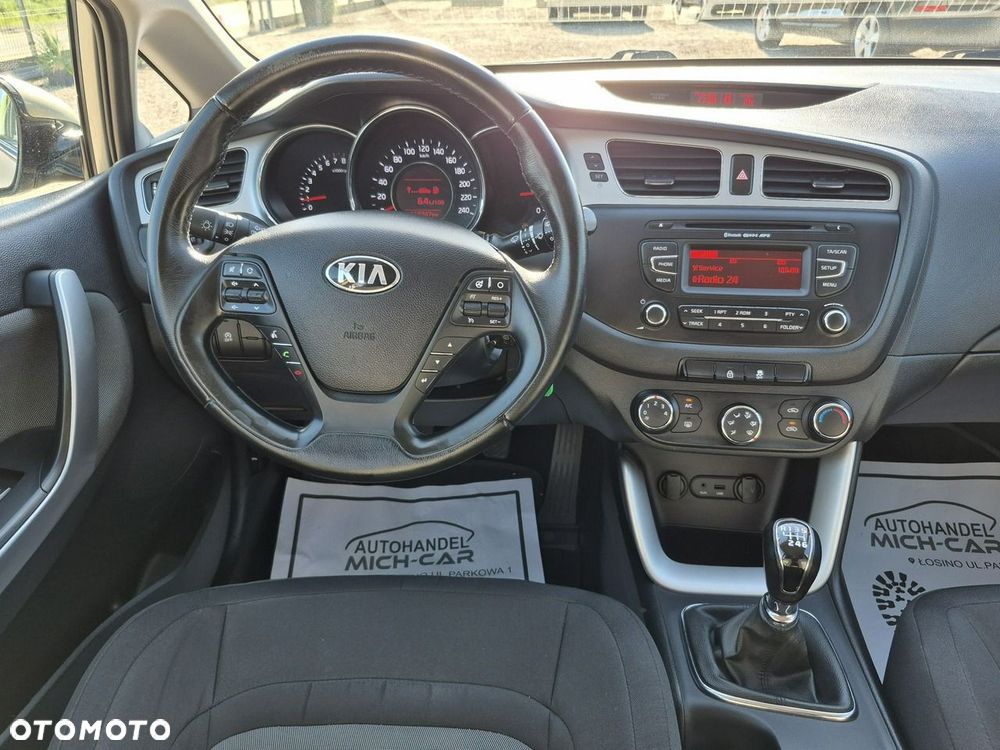 Kia Ceed - 20