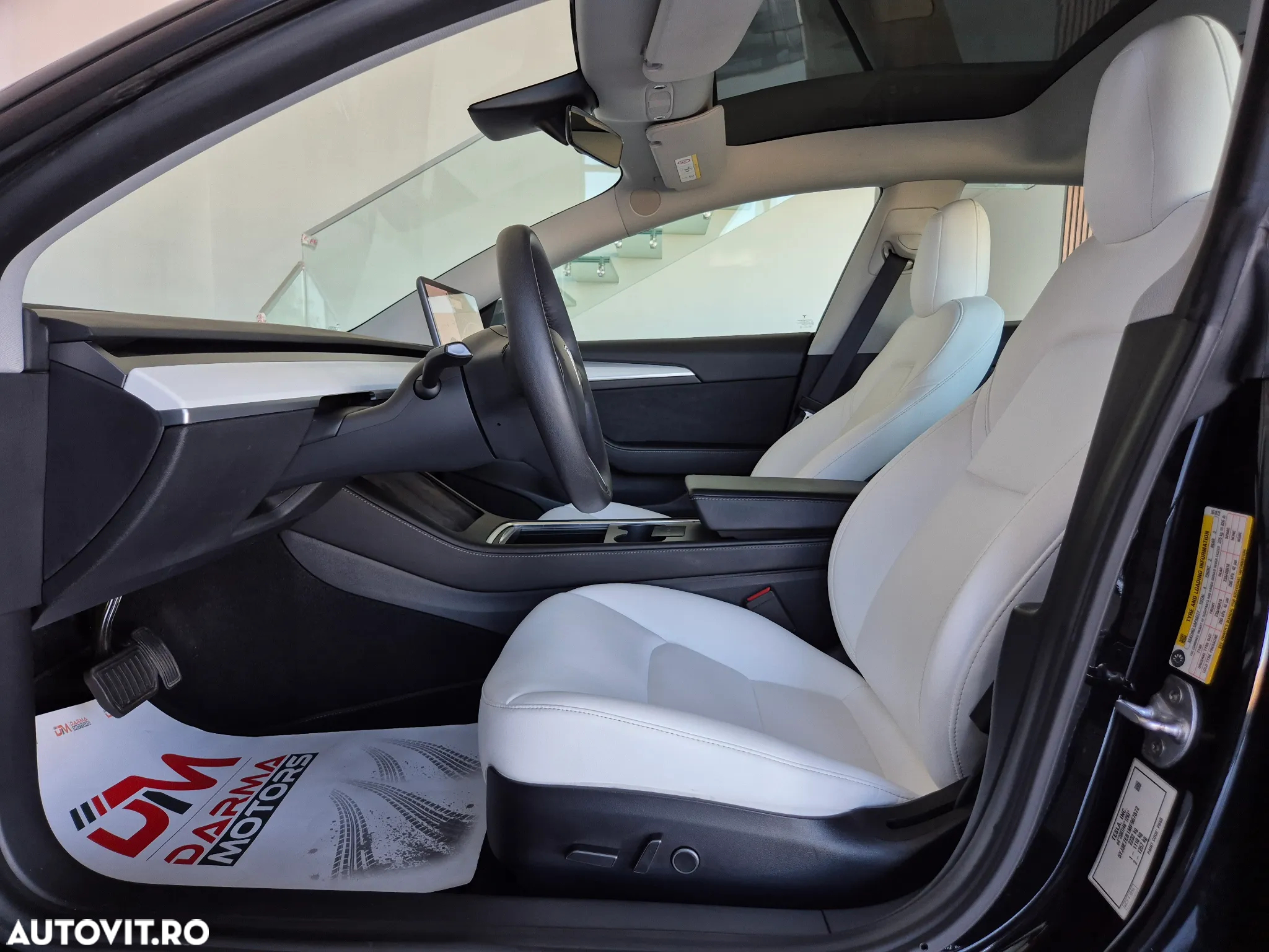 Tesla Model 3 Langstreckenbatterie Allradantrieb Dual Motor - 12