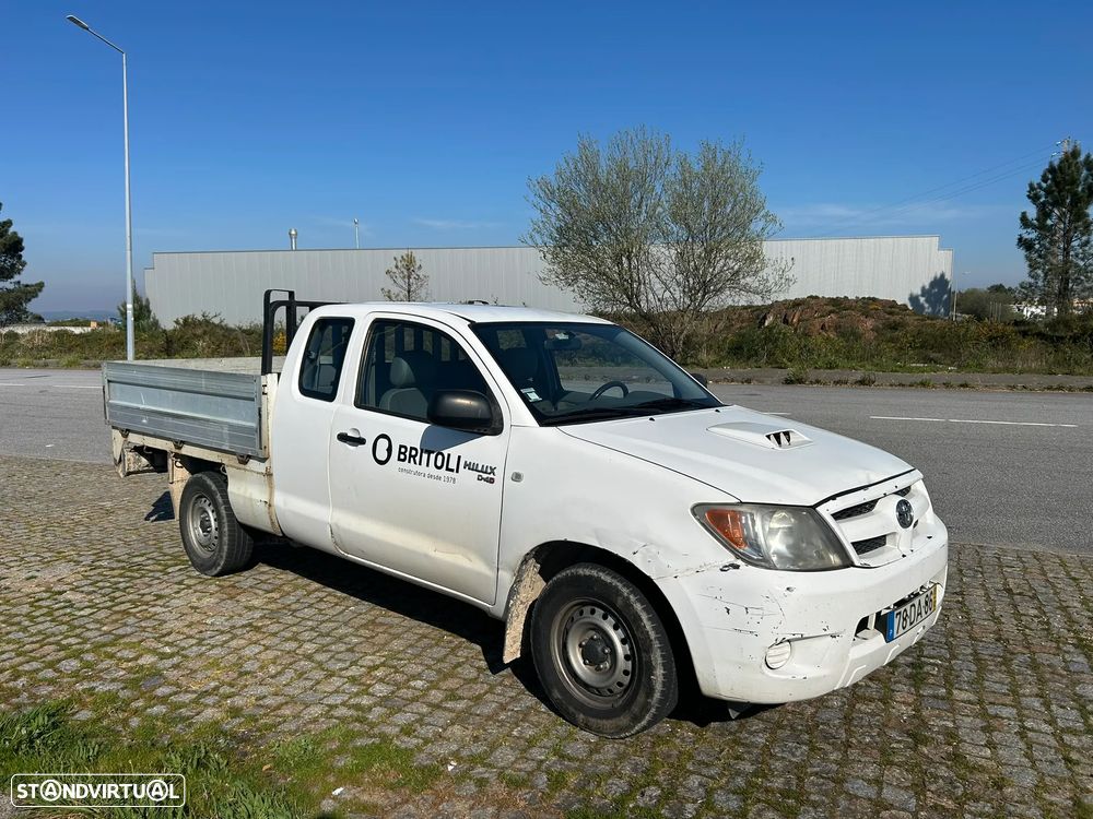 Toyota HILUX - 2