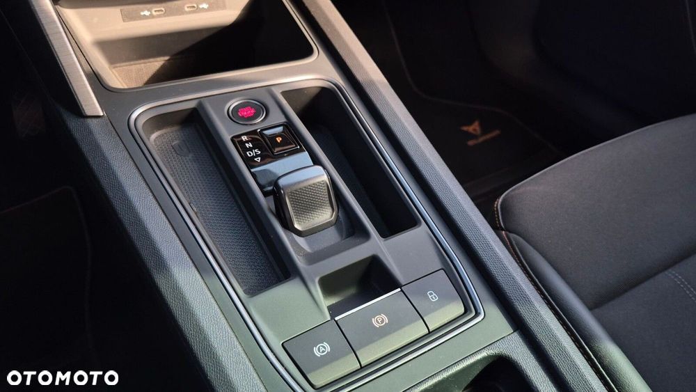 Cupra Leon 1.5 eTSI DSG - 24