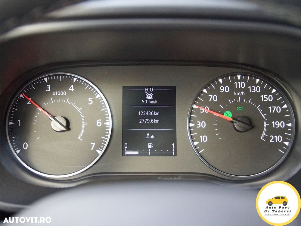 Dacia Duster TCe 150 2WD GPF Sondermodell Adventure - 31