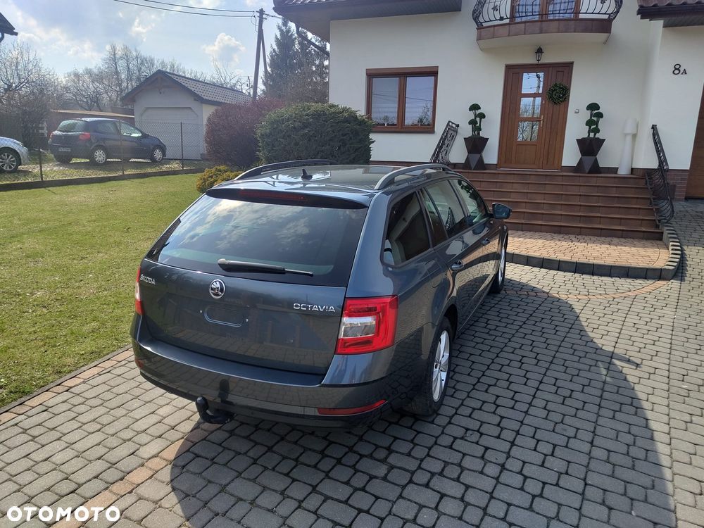 Skoda Octavia 1.5 TSI ACT DSG Soleil - 4