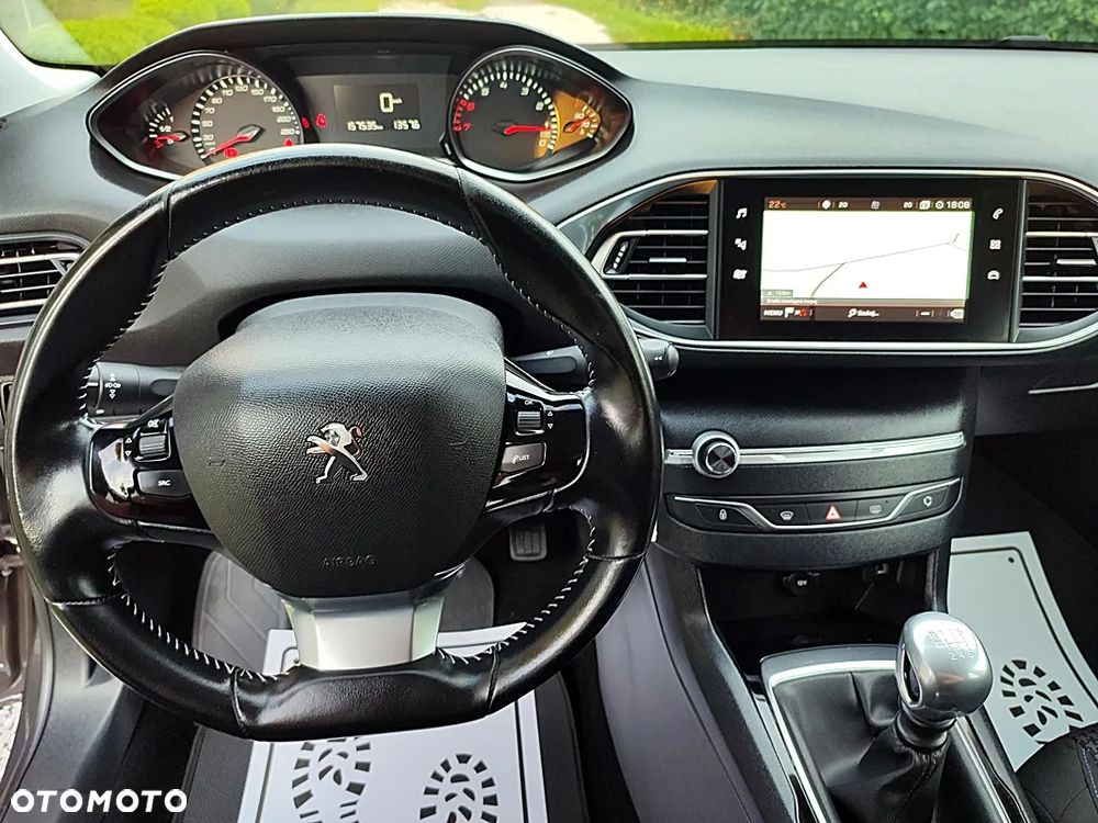 Peugeot 308 SW PureTech 110 Stop & Start Style - 12