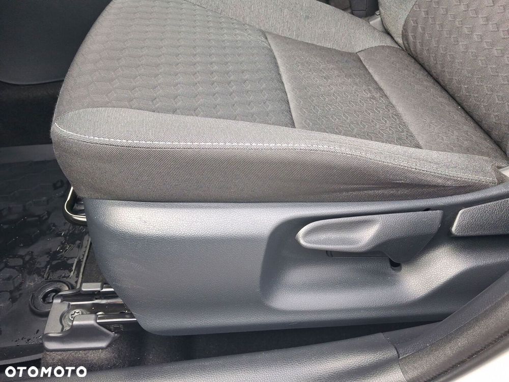 Toyota Yaris Hybrid 1.5 Comfort - 24