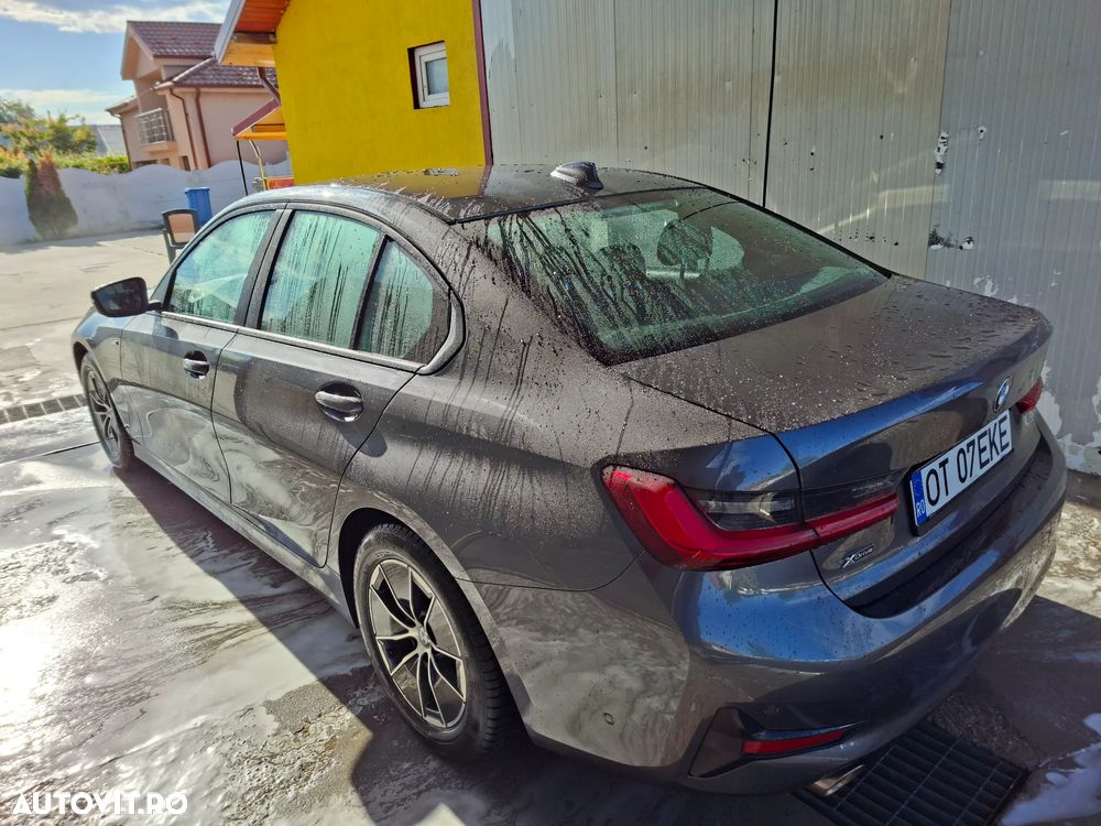 BMW Seria 3 320i AT - 1