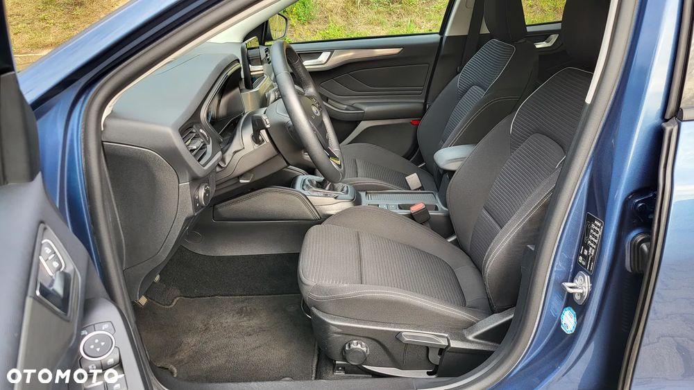 Ford Focus 1.0 EcoBoost Titanium ASS - 17