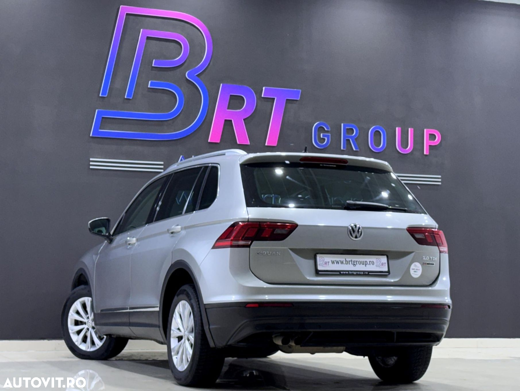 Volkswagen Tiguan - 4