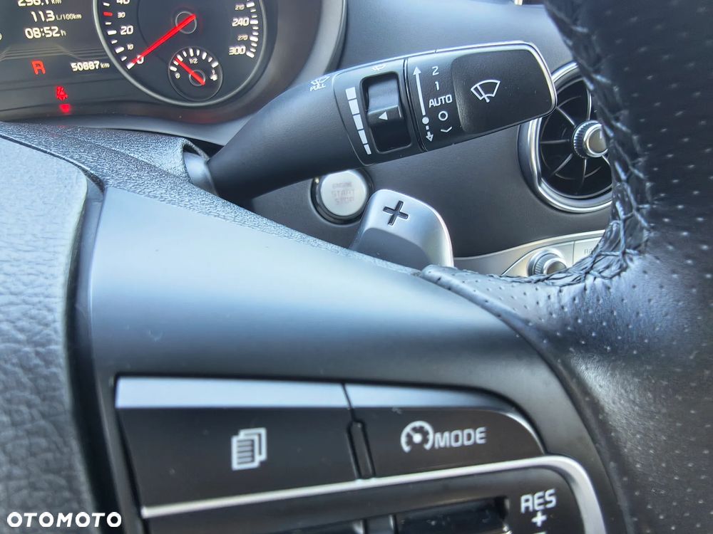 Kia Stinger 2.0 T-GDI GT Line - 22