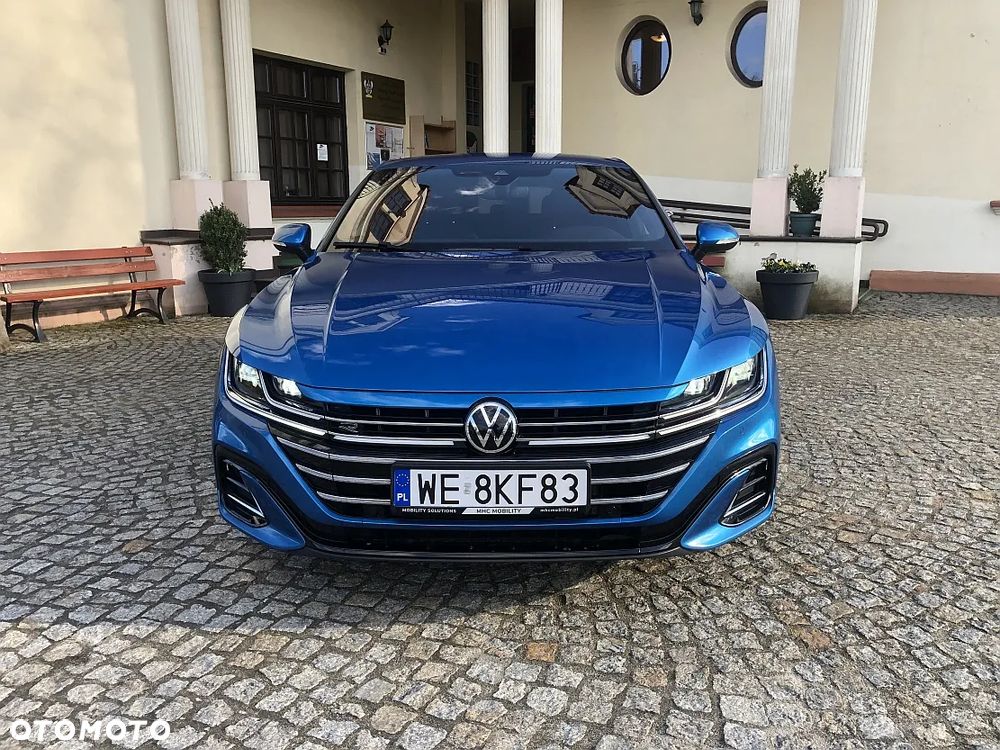 Volkswagen Arteon 2.0 TDI R-Line DSG - 2