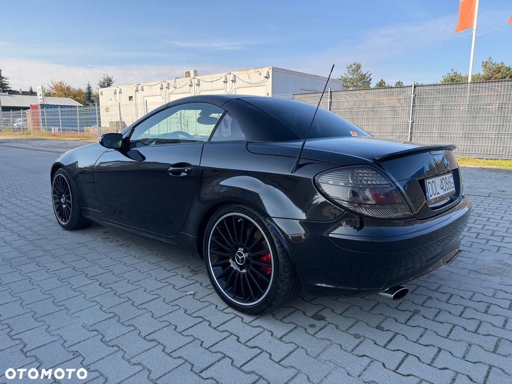 Mercedes-Benz SLK 350 - 32