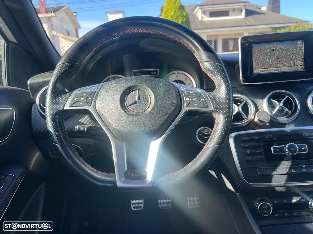 Mercedes-Benz A 180 CDI AMG Line - 18