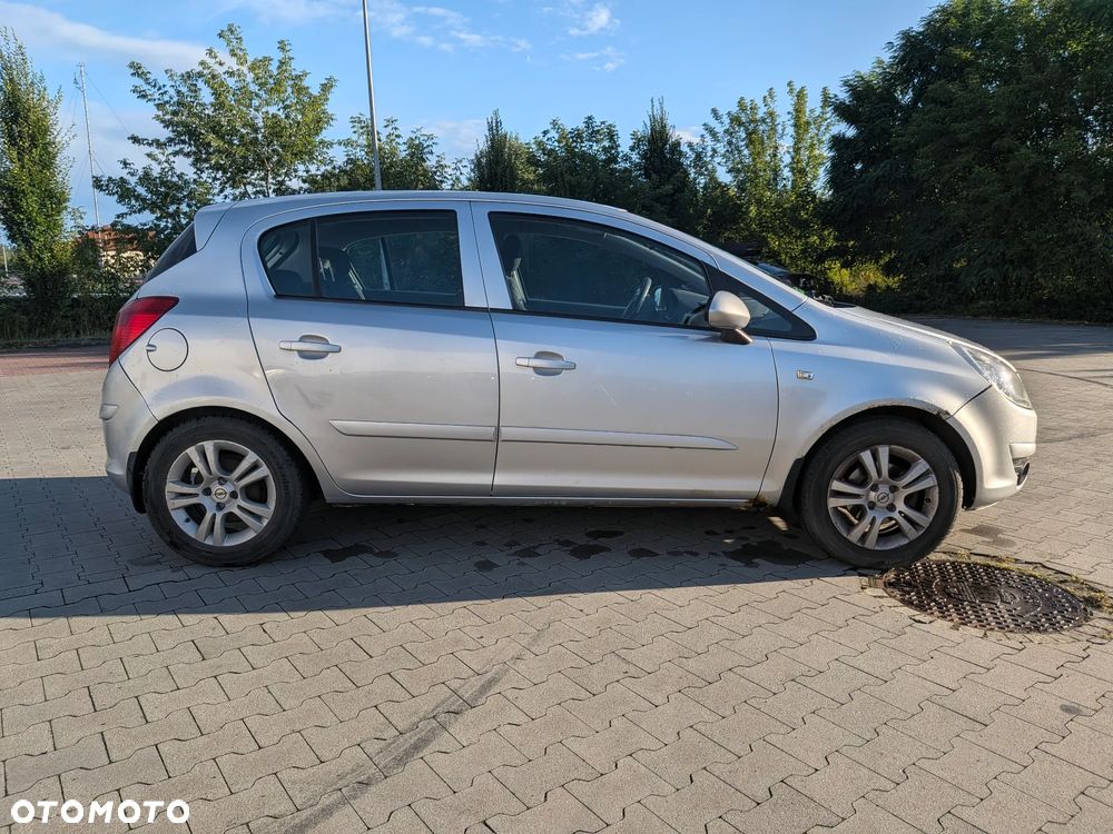 Opel Corsa 2007 photo 4
