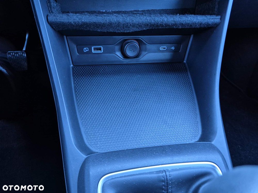 MG MG3 1.5 Excite - 26