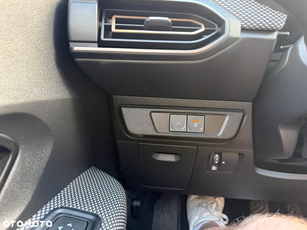 Dacia Sandero 1.0 TCe Expression - 25