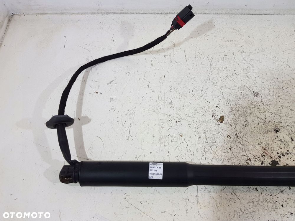 siłownik klapy elektrycznej prawy 31386706 volvo xc60 i eu 12r - 2