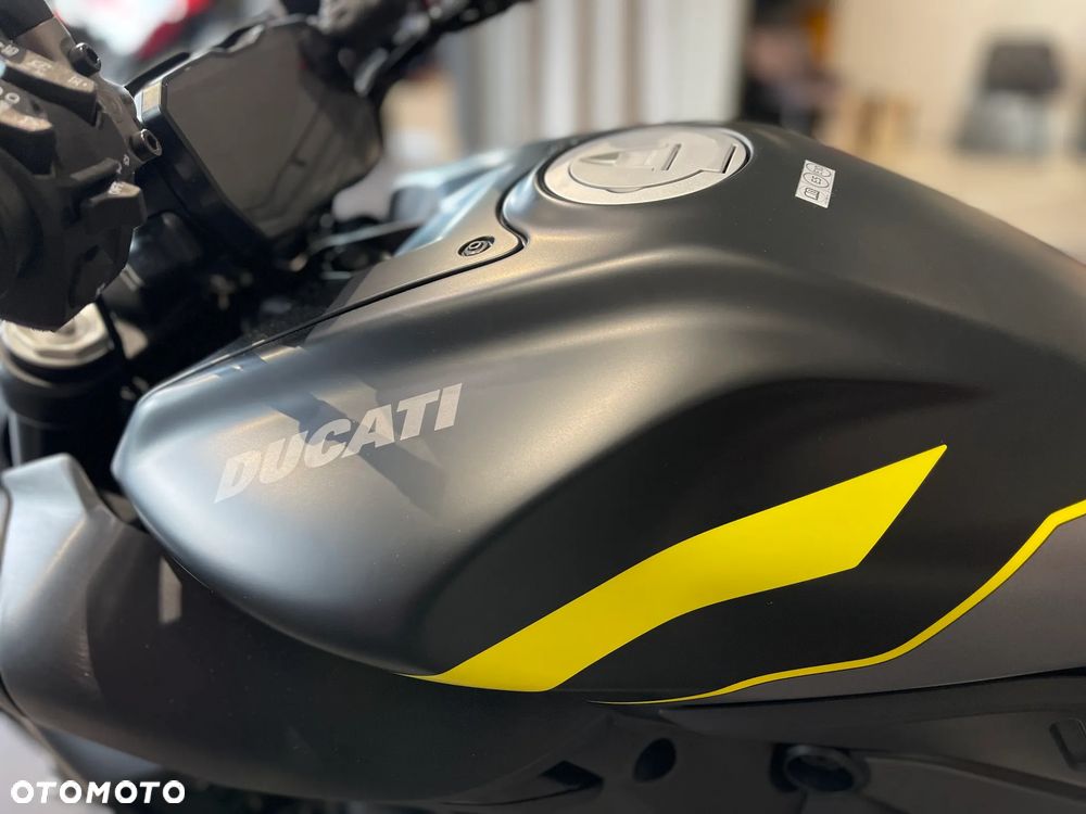 Ducati Diavel - 6