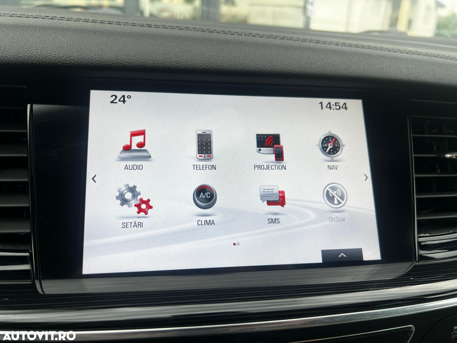Opel Insignia - 16