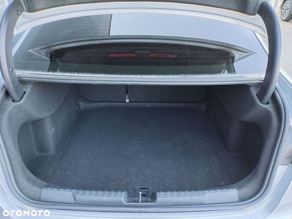 Audi A3 Limousine 35 TFSI mHEV S tronic - 17