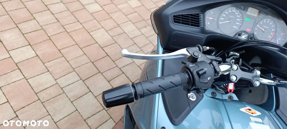 Honda Deauville - 12