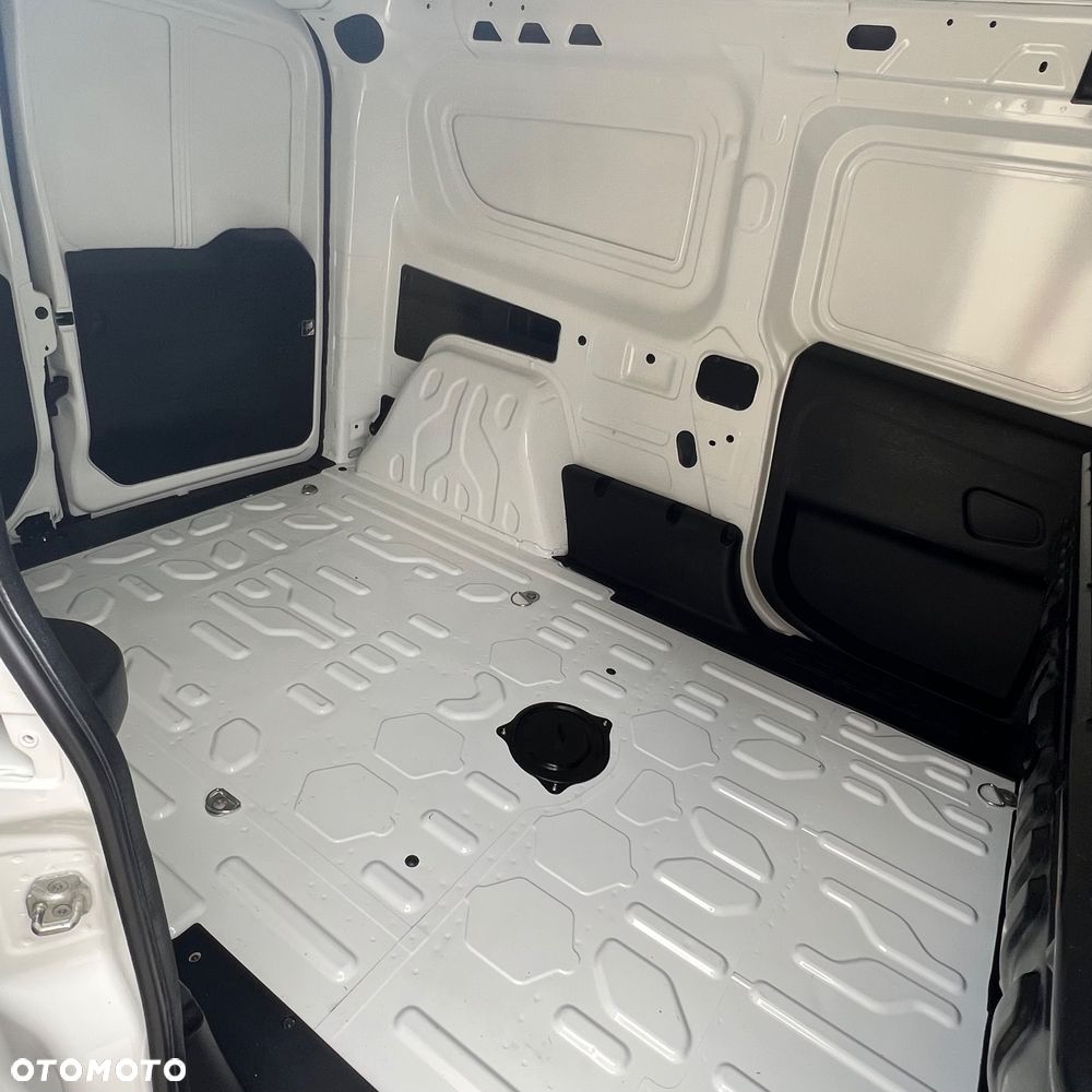 Fiat Doblo - 16