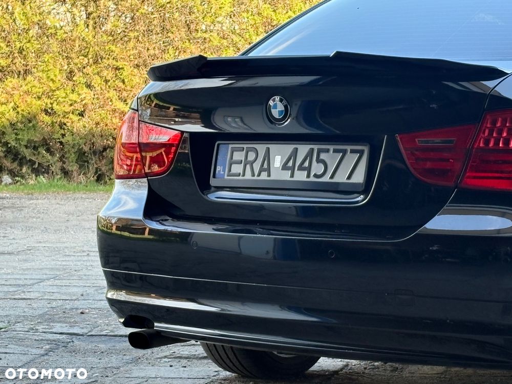 BMW Seria 3 318d - 13