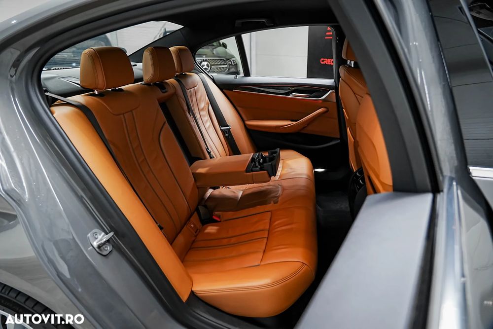 BMW Seria 5 530i Aut. Luxury Line - 20