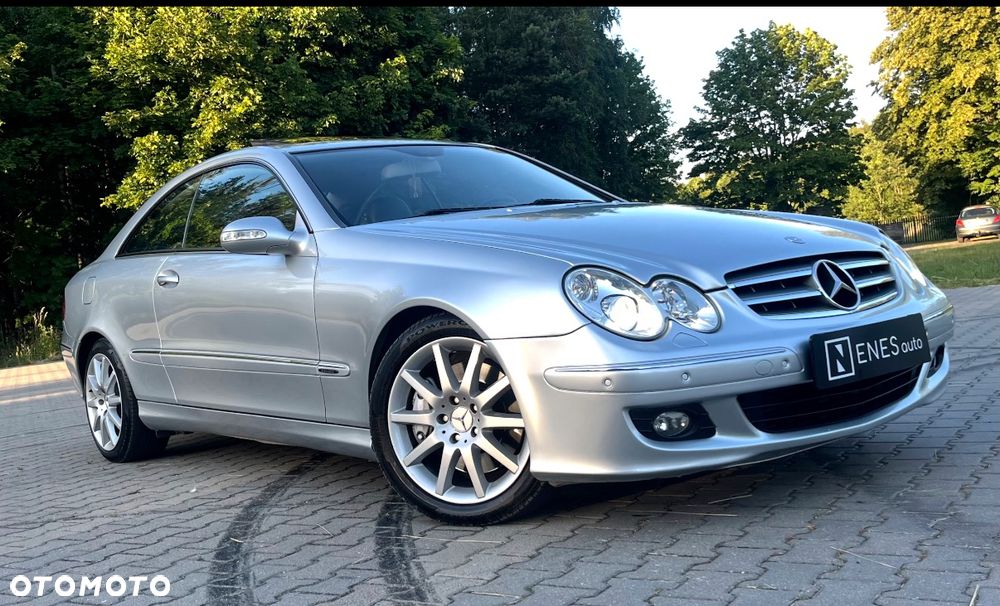 Mercedes-Benz CLK - 4