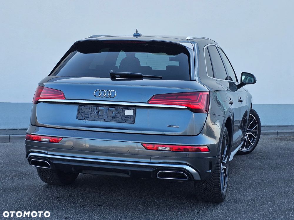 Audi Q5 55 TFSI e Quattro S Line S tronic - 6