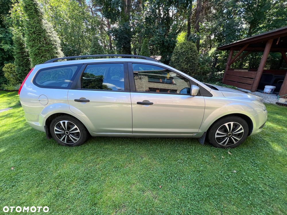 Ford Focus - 1